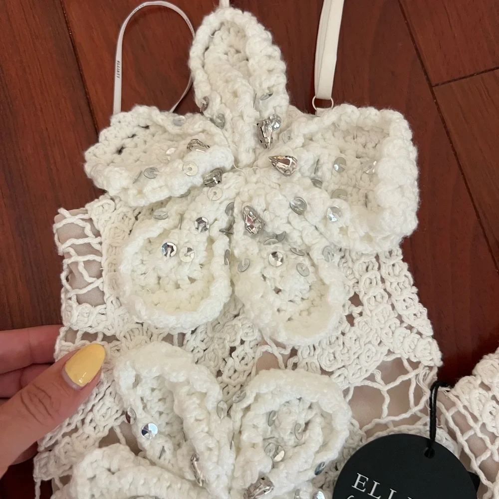 Elliatt White Lace Maxi Dress - Picture 7 of 9